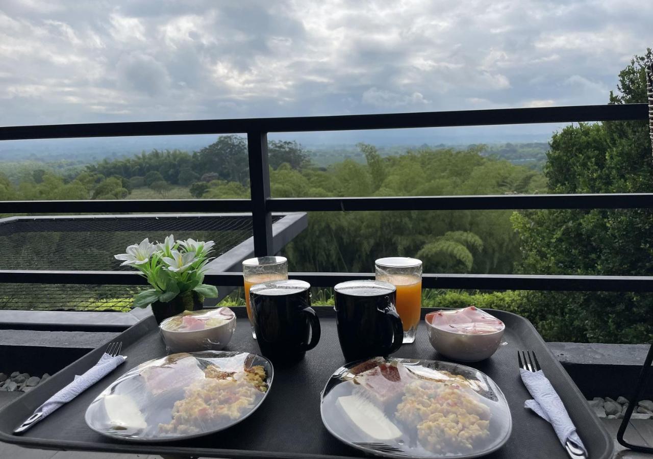 Panorama Pueblo Tapao Villa Armenia  Ngoại thất bức ảnh