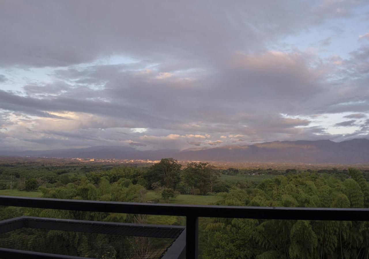 Panorama Pueblo Tapao Villa Armenia  Ngoại thất bức ảnh