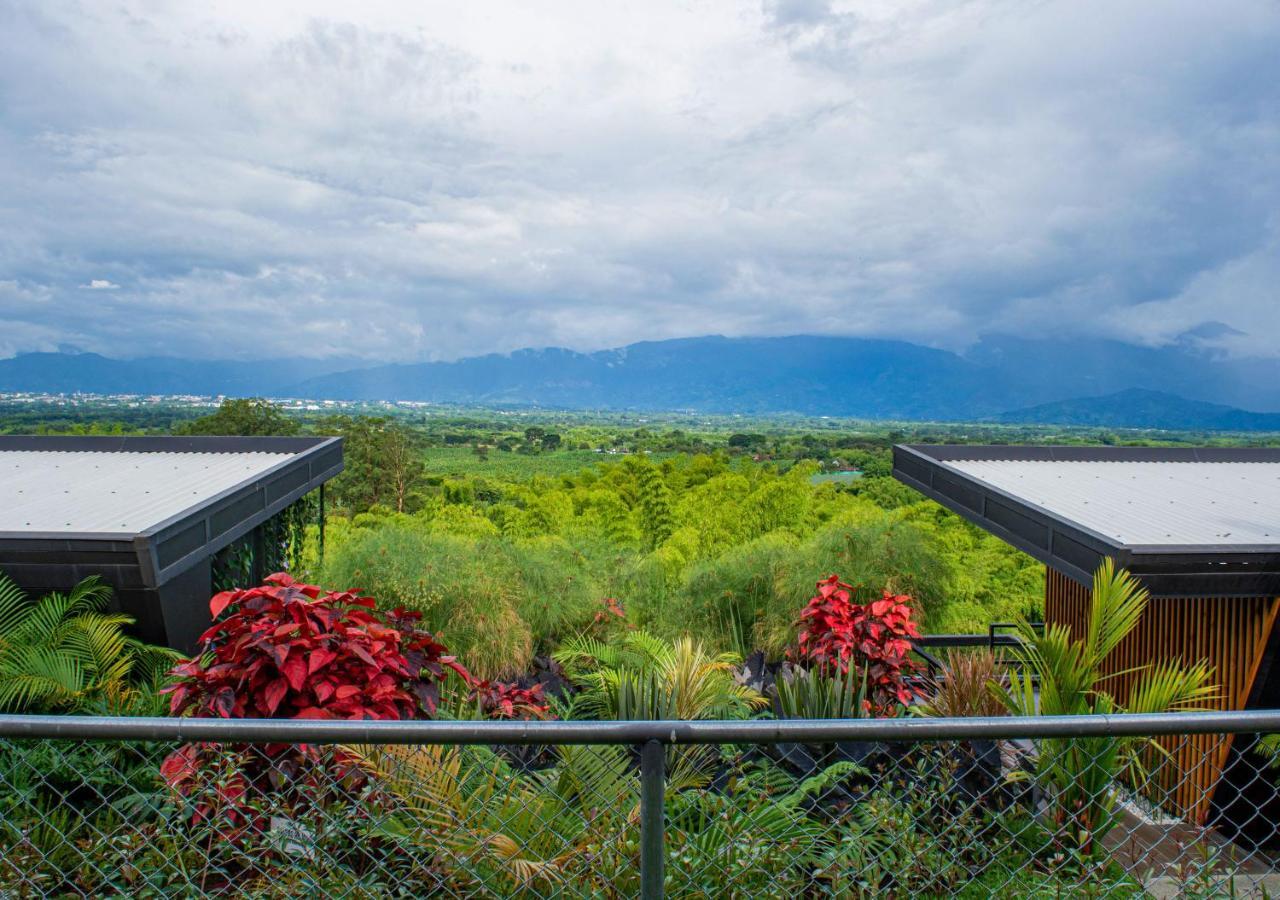 Panorama Pueblo Tapao Villa Armenia  Ngoại thất bức ảnh