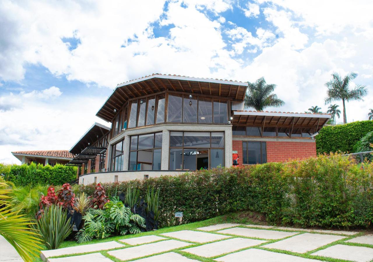 Panorama Pueblo Tapao Villa Armenia  Ngoại thất bức ảnh