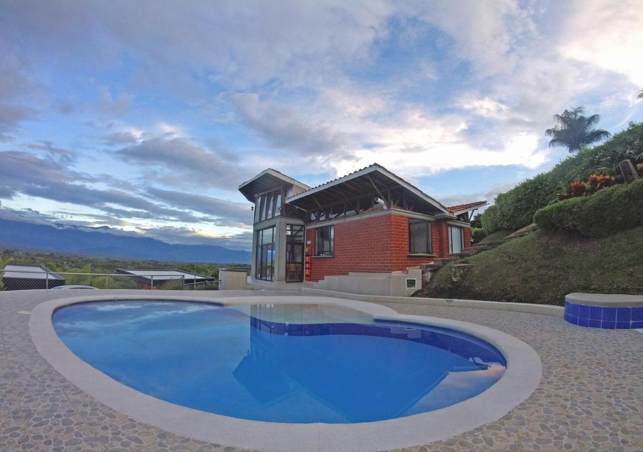 Panorama Pueblo Tapao Villa Armenia  Phòng bức ảnh