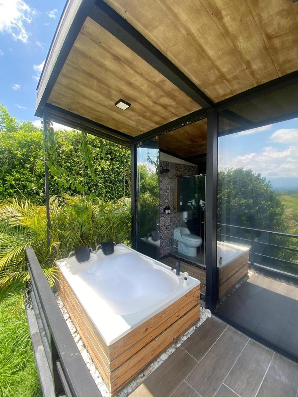 Panorama Pueblo Tapao Villa Armenia  Ngoại thất bức ảnh