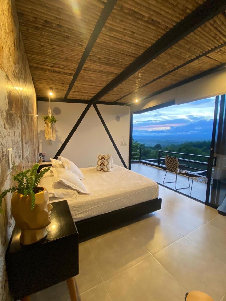 Panorama Pueblo Tapao Villa Armenia  Ngoại thất bức ảnh
